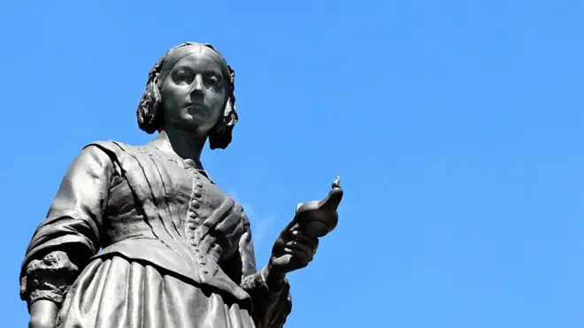 Une statue victorienne de Florence Nightingale