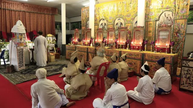 กงเต๊ก เลือดข้นคนจาง