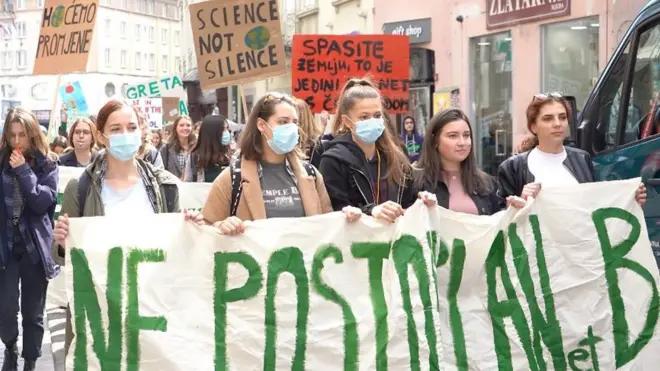 Zagreb učenici na ulicama