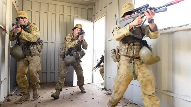 Tentara Australia dalam sebuah latihan rutin.