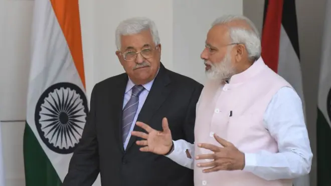 मोदी और महमूद अब्बास