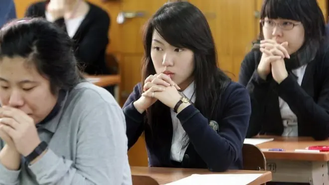 يوم في شهر نوفمبر/تشرين الثاني في كوريا الجنوبية يتوقف فيه كل شيء حتى الرحلات الجوية، إنه يوم اختبار سوسان الذي يحدد مصير 600 ألف كوري.