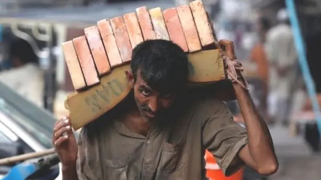 پاکستان میں مزدور