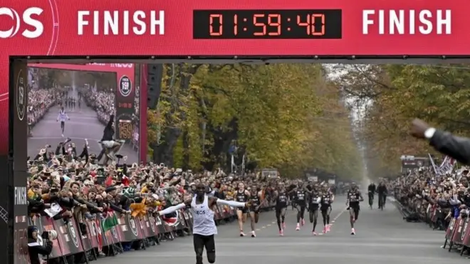 Kenyalı atlet Eliud Kipchoge