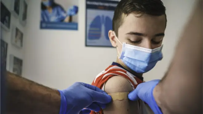 вакцинація підлітки