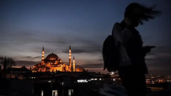 Türkiyədə qanunsuz yaşayan azərbaycanlılara oturum veriləcək, türkiyə, qanunzus yaşamaq, azərbaycanlılar