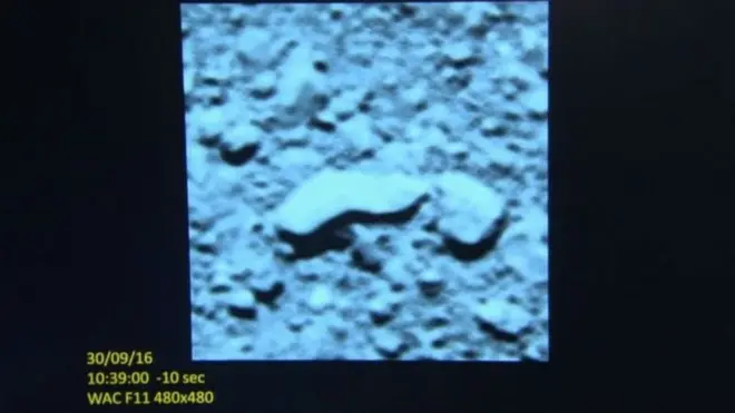 Rosetta'nın çarpışmadan 10 saniye önce gönderdiği fotoğraf