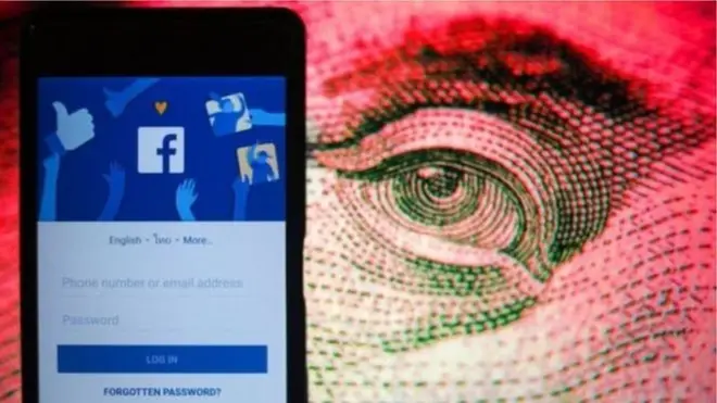 На весь архив данных о 120 млн пользователей Facebook хакеры установили цену в 12 млн долларов