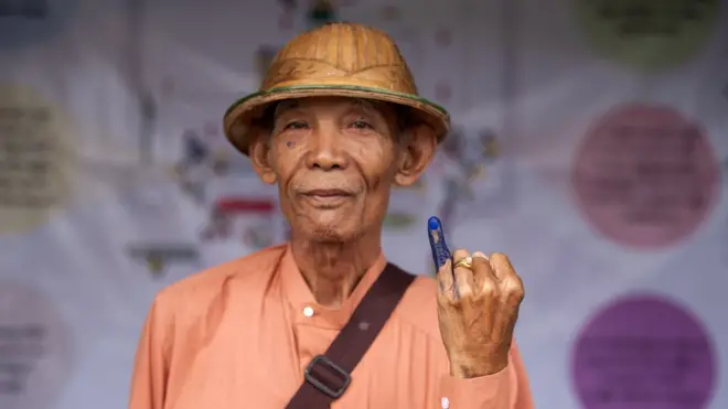 ၂၀၁၅ ရွေးကောက်ပွဲမှာ ပါဝင်မဲပေးခဲ့သူ