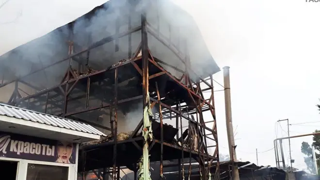 Пожар в Сочи: кадры очевидцев