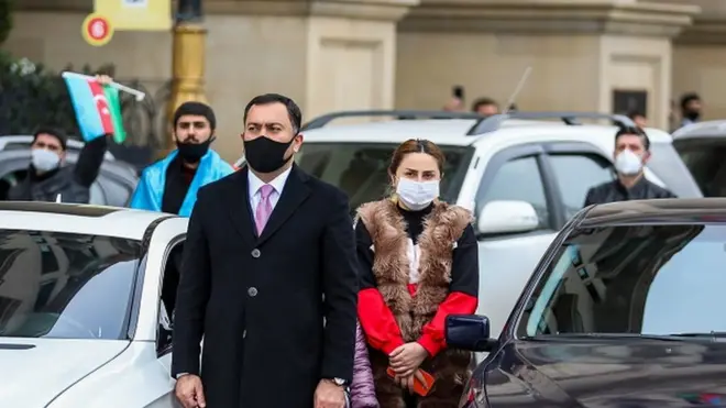 Premyer Liqa oyunlarının təxirə salınması barədə elan koronavirus hadisələrinin artmasına təsadüf edir