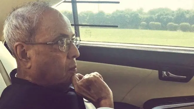 ભારત સરકારે પૂર્વ રાષ્ટ્રપતિ પ્રણવ મુખર્જીનેભારત રત્ન અર્પણ કરવાની જાહેરાત કરી છે.