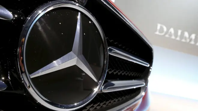 Mercedes-Benz badge