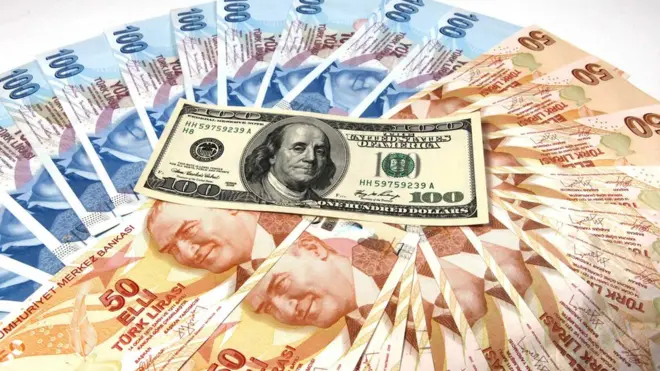 Asya'daki işlemlerde bir ara Dolar/TL kuru 3,30 seviyesine kadar yükseldi