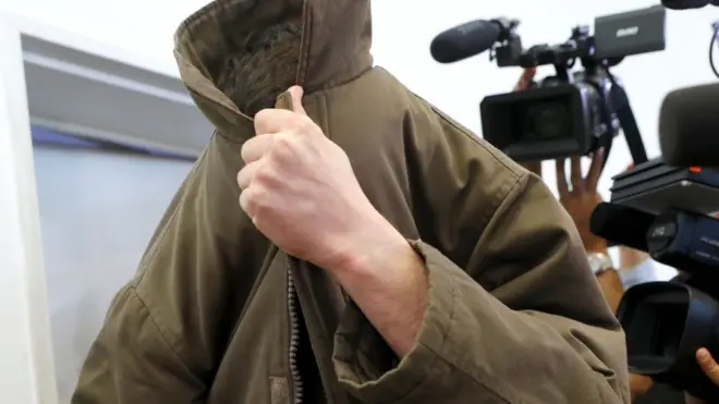 Romain Franck dibawa pengadilan di Haifa pada Senin (19/03).