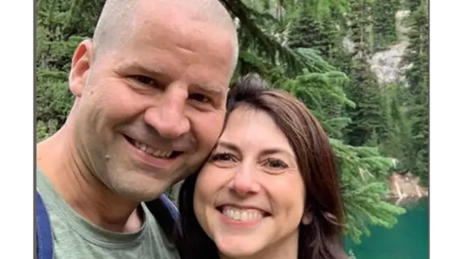 ማኬንዚ ምስ ሓድሽ በዓል እንዳኣ ዳን