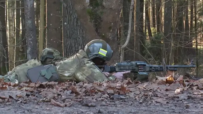 Архивное фото: подразделение российских ВДВ во время совместного тактического учения с подразделениями белорусских вооруженных сил в ноябре 2021 года