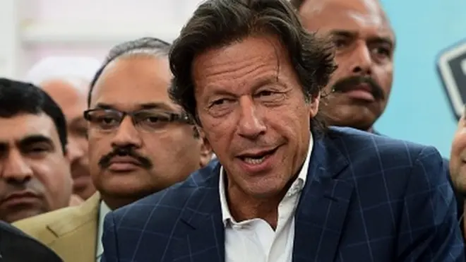 عمران خان نے کراچی سے عام انتخابات میں حصہ لینے کا فیصلہ کیا ہے