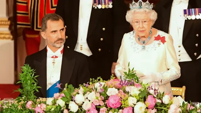 Кроль Филипп VI и королева Елизавета II