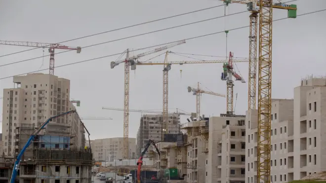Construction at the Har Homa settlement in East Jerusalem (27 December 2016)