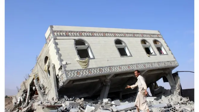 تتبادل السعودية وإيران تهم التدخل في اليمن