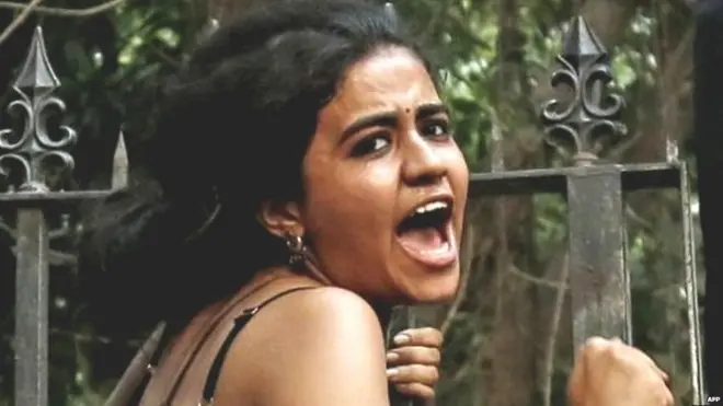 महिलाएं