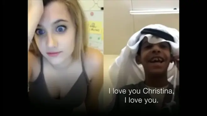米国人女性とサウジアラビアの少年がライブ動画アプリを使い、ちぐはぐなやり取りをする様子が面白いと、ネット上で話題になった。