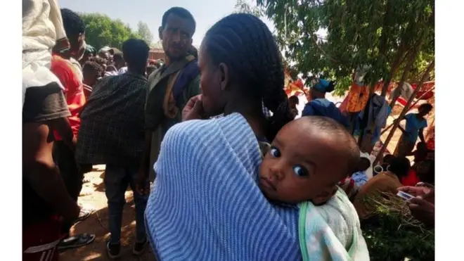 ብሰንኪ እቲ ጎንጺ፡ ብኣሽሓት ዝቑጸር ህዝቢ ካብ ትግራይ ናብ ጎረቤት ሃገር ሱዳን ይስደድ ኣሎ