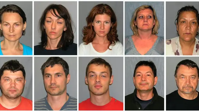 Финалом операции ФБР стал арест 10 человек, восемь из которых, по данным бюро, являлись особо ценными кадрами - шпионами-нелегалами