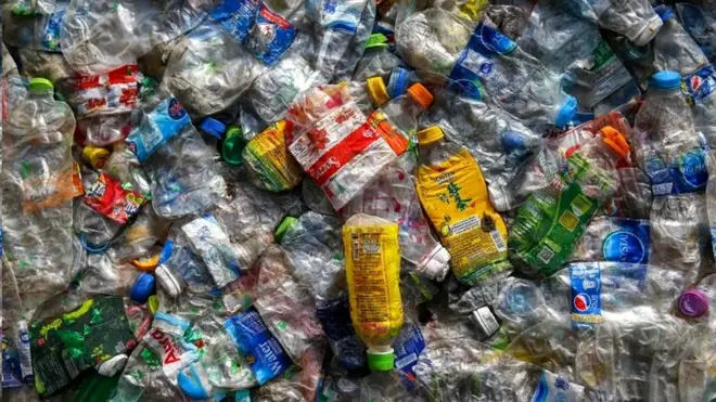 ขยะขวดพลาสติก
