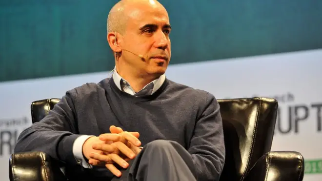 Местом жительства Юрия Мильнера теперь указывают Лос-Альтос, город в Калифорнии