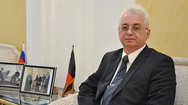سفیر: د روسیې حکومت خپلې رښتينې مرستې د افغانستان له حکومت سره کوي نه له طالبانو سره