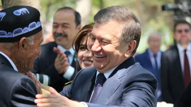 Мирзиёев иккинчи хотин бўлиб теккан аёллардан туғилган болаларнинг келажаги ҳақида ўйлашга чақирган.