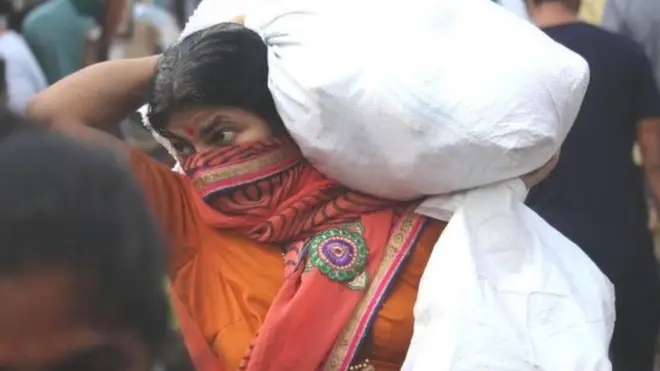 प्रवासी मज़दूर