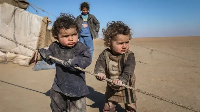 أطفال لاجئون من سوريا.