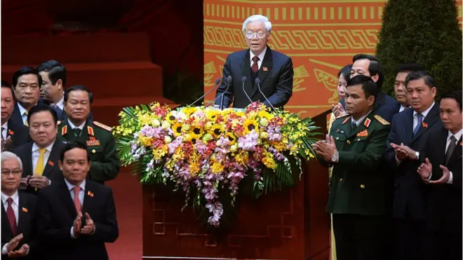 TBT Nguyễn Phú Trọng của ĐCSVN nhiều lần nhấn mạnh yêu cầu chống tham nhũng để làm trong sạch bộ máy của đảng và nhà nước cộng sản VN