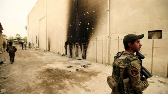 Musul'un IŞİD'in elinde bulunan bölgelerinde 600 bin sivilin yaşadığı tahmin ediliyor