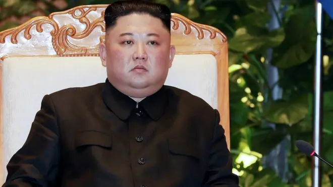 North Korea"s leader Kim Jong Un meets with Vietnam"s Prime Minister Nguyen Xuan Phuc (not pictured) at the the Government Office in Hanoi, Vietnam March 1, 2019.