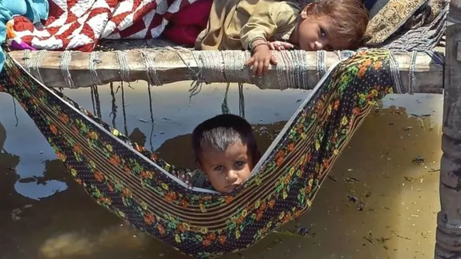 पाकिस्तान