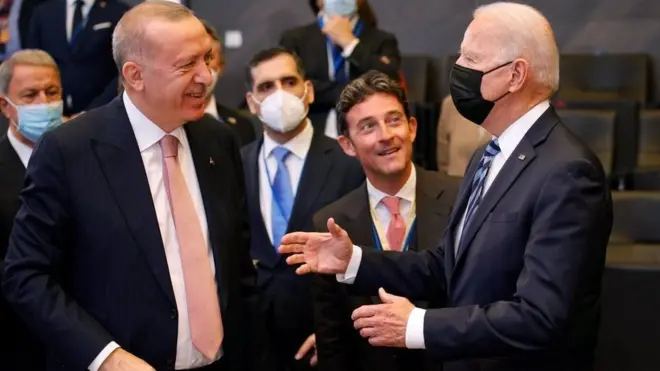 جو بایډن د ترکیې ولسمشر رجب طیب اردوغان سره