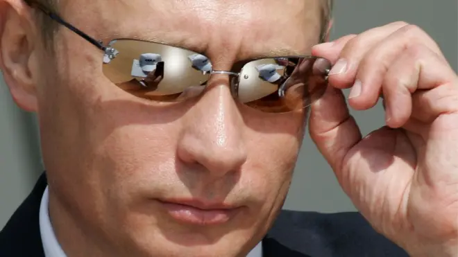 රුසියාවේ මැදිහත් වීමත් සමඟ කටාර් අර්බුදය කලාපයෙන් ඔබ්බට පැතිරෙන තත්වයක්