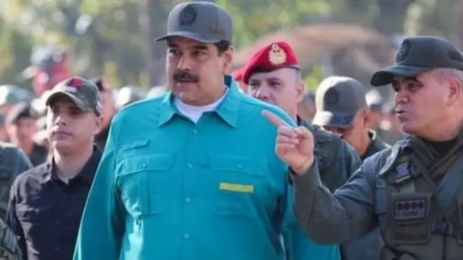 मादुरो को वेनेज़ुएला की सेना का समर्थन हासिल है