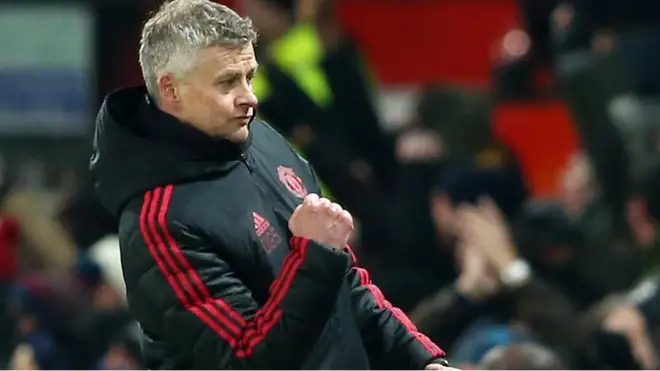 Mkufunzi wa Man UNited Ole Gunnar Solskjaer amehakikishiwa kazi yake Old Trafford