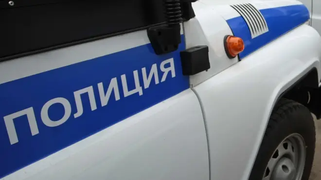полицейская машина