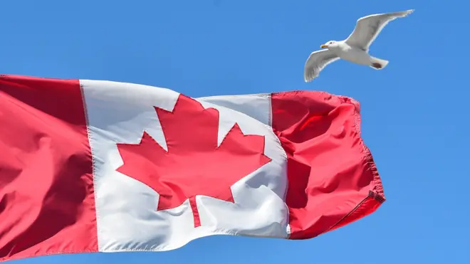 دولت کانادا گفته است در سال آینده میلادی(۲۰۱۷) حدود ۳۰۰ هزار مهاجر جدید می‌پذیرد.