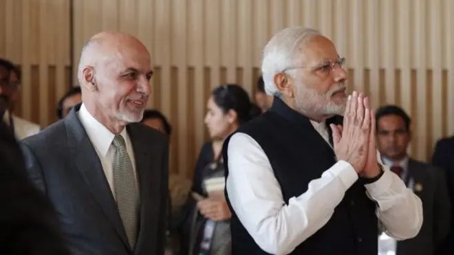 افغانستان کے صدر اشرف غنی کا کہنا ہے کہ پاکستان سے دہشت گرد افغانستان میں کارروائیاں کرتے ہیں