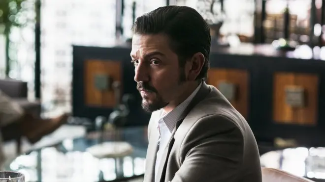 Diego Luna plays Miguel Ángel Félix Gallardo in the Netflix series