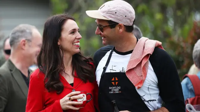 Jacinta Arden na di youngest Prime Minister for New Zealand since 1856 and go be di second woman world leader for history wey go born when she dey office