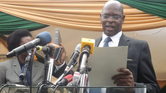 Bw Kinisu alipokuwa akiapishwa Novemba mwaka jana