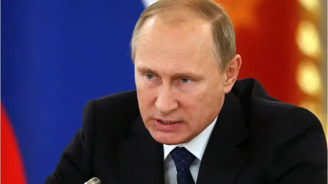 Путин утверждает, что ничего не знает о кибератаке на почтовые серверы Демократической партии США